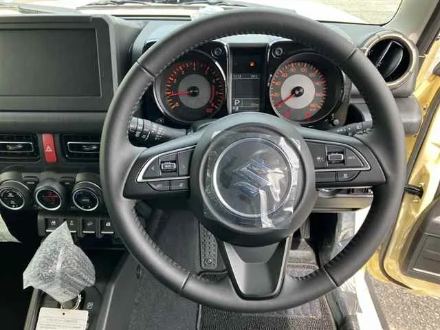 Suzuki Jimny Nomade JC74W 2025